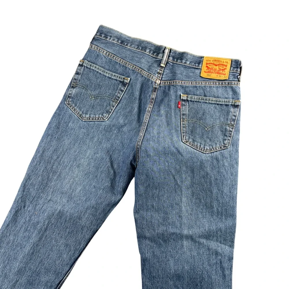 Levi's 550 Mens Blue Relaxed Fit Straight Leg Jeans Y2K Distressed Denim‎ 36x32